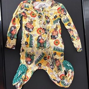 Posh Peanut 6-9mo one piece Pajamas